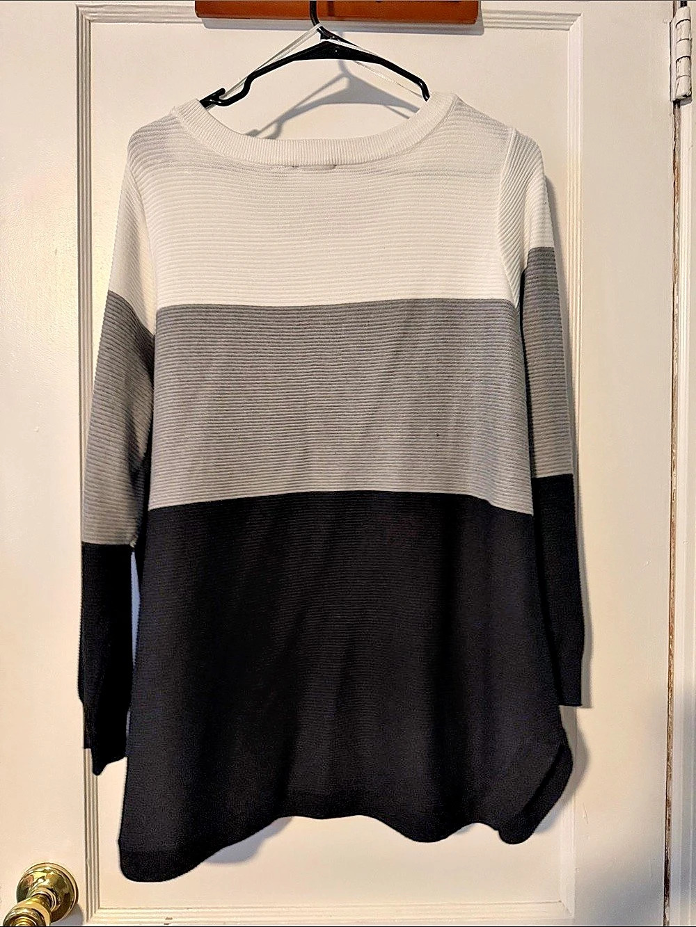 Cyrus Color Block Crewneck Sweater Black & Gray Size 2X
